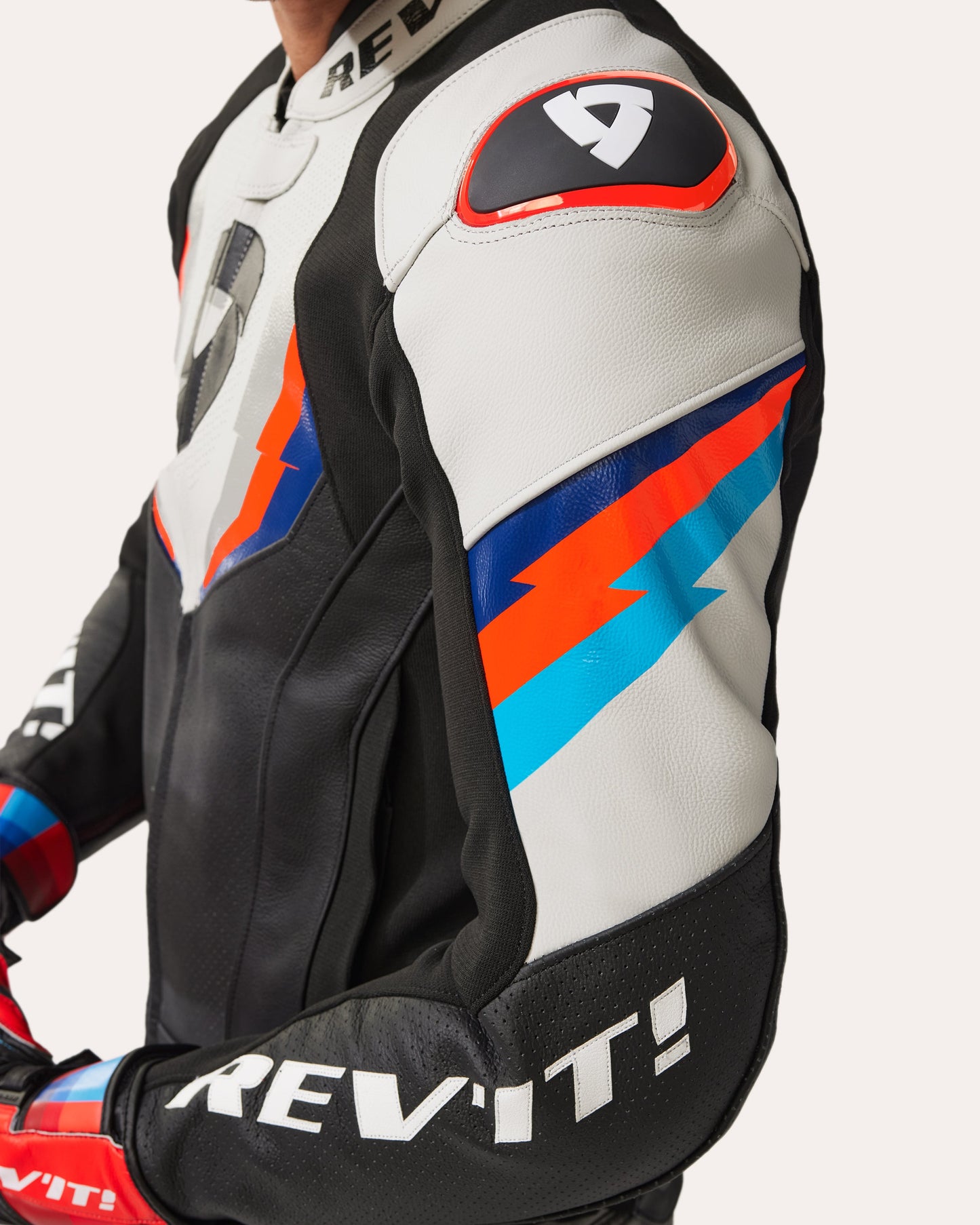 Jacket Quantum 3 | Black-Neon Red